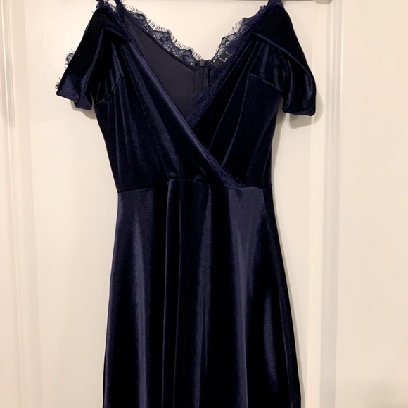sapphire blue velvet dress